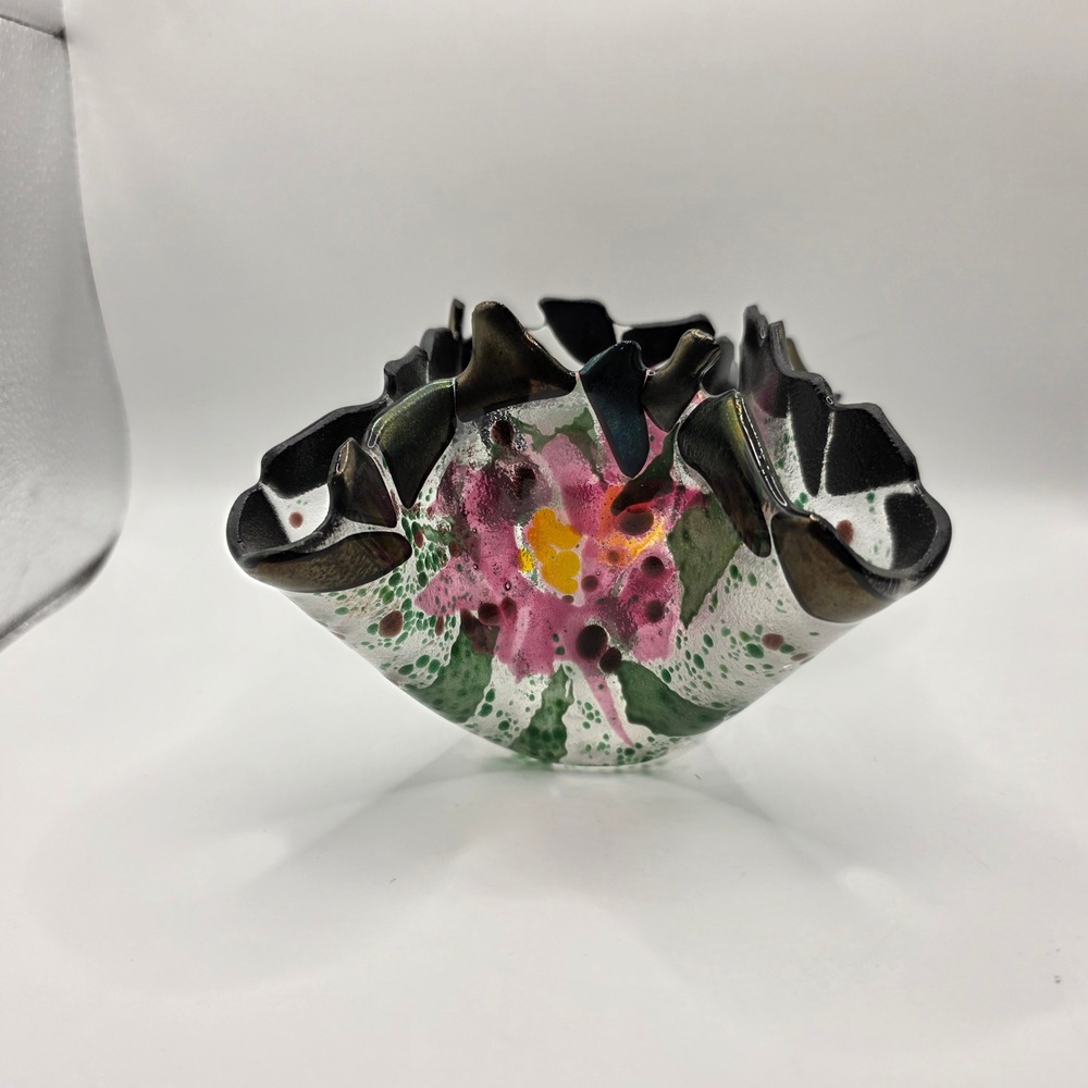 Petra 1998 Signed Studio Art Glass Handkerchief Bowl Pink Floral Ruffled 8.5"